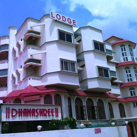 Dhanashree Hospitality Hotel Pandharpur Exterior foto