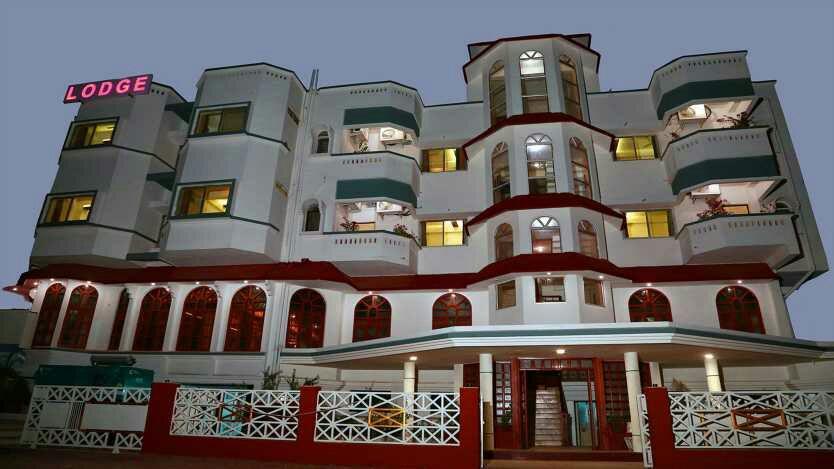 Dhanashree Hospitality Hotel Pandharpur Exterior foto